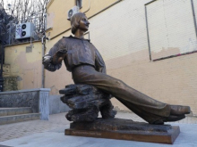В Киеве память о Булгакове решили «затмить» памятником Гоголю