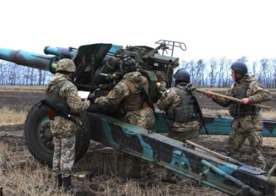 Украинские боевики за сутки выпустили по территории ДНР почти 200 боеприпасов, есть жертвы