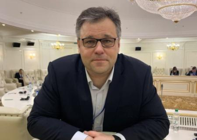Родион Мирошник: Зеленский получил сигнал, и закон о переходном периоде продвигать не будет