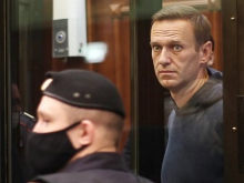 Захарова назвала «саморазоблачением» присутствие иностранных дипломатов на суде Навального