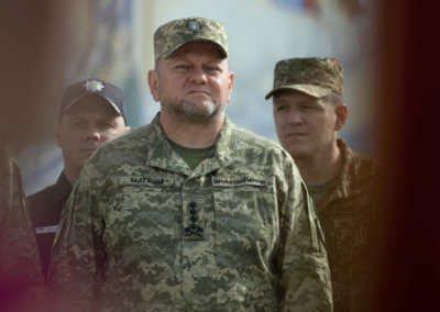 Генералы НАТО приказали Залужному изменить стратегию наступления на Россию