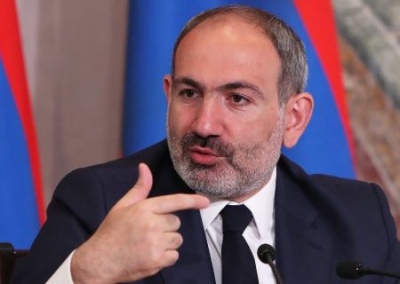 Армяне продолжают обвинять РФ в потере Карабаха