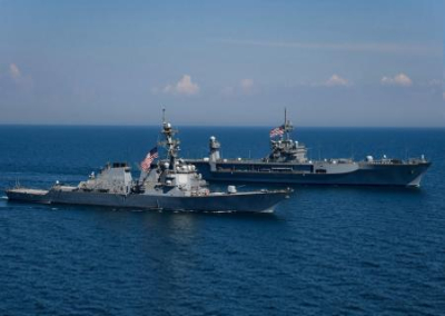 В Грузии встретили корабли США лезгинкой