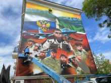 Граффити с военными, участвующими в СВО на Украине появятся в городах России. Первый — уже в Чечне