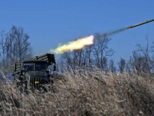 Украинские каратели продолжают обстреливать Донецк из систем залпового огня. ФОТО