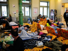 Польша сокращает траты на украинских беженцев