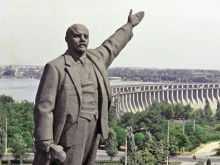 В Запорожье хотят продать Ленина за 15 миллионов гривен