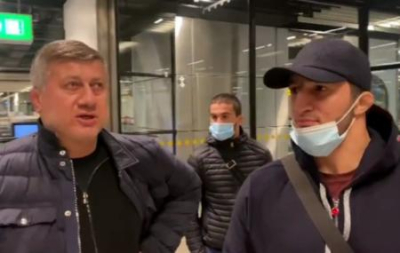 «Это заказ наших оппонентов»: сборную России по вольной борьбе сняли с самолёта в Амстердаме