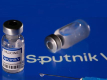 «Вакцинный занавес»: в США хотят запретить въезд вакцинированным «Спутником V»