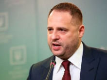 Песков уличил Ермака во лжи касательно мирного плана для Донбасса