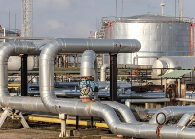 Россия увеличивает доходы в нефтегазовой сфере