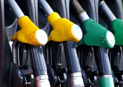 «Мы за ценой постоим?» Украинское правительство попыталось регулировать цены на топливо, но его послали