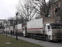 Российские военные привезли в Херсон более 75 тонн гуманитарной помощи