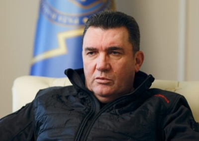 Данилов заявил, что у Украины единственный вариант вернуть Крым — военный