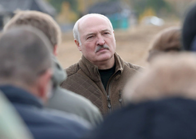 Лукашенко: «Сегодня мы никуда не собираемся идти»