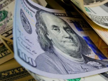 Украинцы за полгода продали валюты на $1,25 млрд больше, чем купили