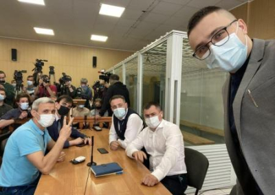 Двое судей по делу одесского радикала-убийцы Стерненко подали в отставку