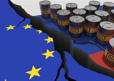Страны G7 отказались снижать потолок цен на российскую нефть