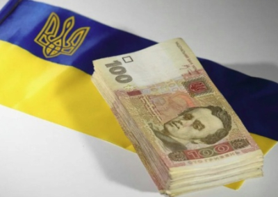 Украинские депутаты выбивают себе из госбюджета «особенные пенсии»