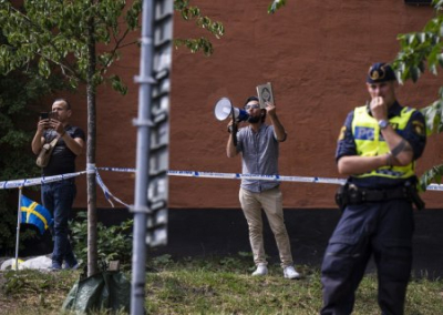 Полиция Швеции не препятствовала сожжению Торы и Библии перед израильским посольством
