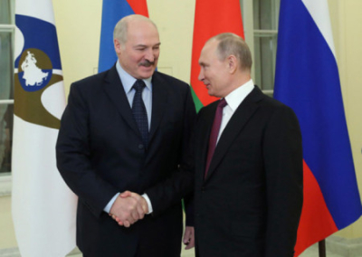 Путин приедет к Лукашенко обсудить совместные меры реагирования на возникающие вызовы