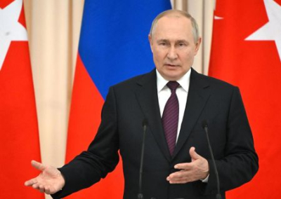 Путин: Россия в ходе СВО борется не с украинским народом, а с бандеровскими нелюдями и их последышами