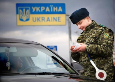 Непригодным к военной службе украинцам закроют выезд за границу в октябре