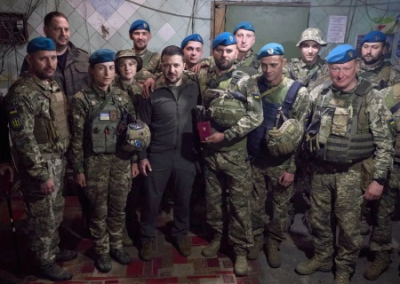 Украинским боевым формированиям не хватает ни людей, ни техники для лобовых атак