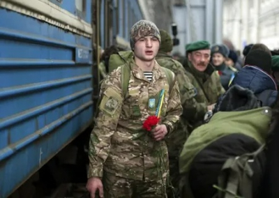 Гончаренко призвал Зеленского объявить демобилизацию
