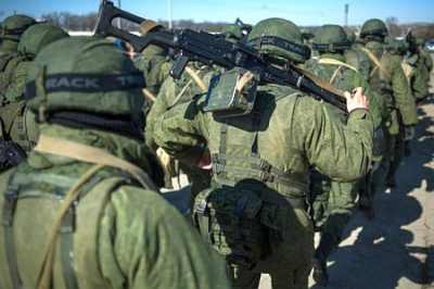 Порошенко снова пугает мир: число российских военных в Украине больше, чем все армии Европы