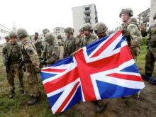Военный бюджет Британии увеличат на 1,8 миллиарда долларов