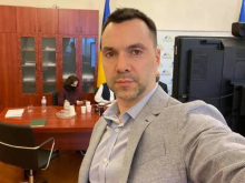 Арестович идёт в президенты Украины с обещанием не отвоёвывать потерянные территории