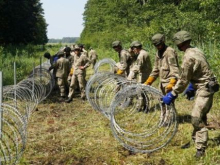 Литва усиливает границу с Белоруссией, опасаясь провокаций «вагнеровцев»