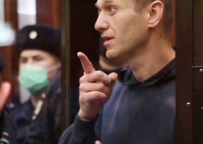 Навальный против ветерана: хроники судебного заседания