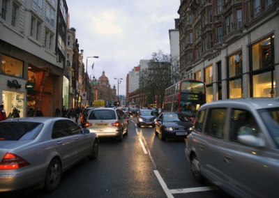Лондон отдаст Киеву автомобили, загрязняющие окружающую среду и подлежащие утилизации
