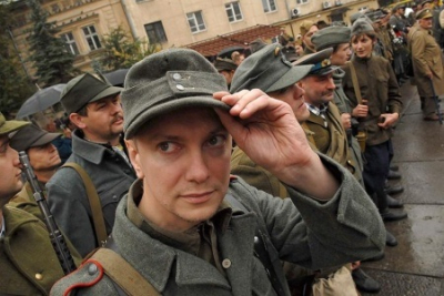 Бандера для маленьких: Мирные и просветительные украинские нацисты