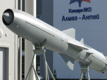 Медведев пригрозил гаагскому суду гиперзвуковой ракетой «Оникс»