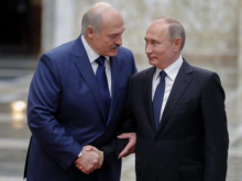 Лукашенко для России — чемодан без ручки: нести тяжело, а бросить нельзя