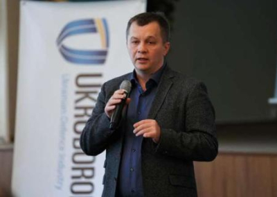 Экс-министр, назвавший себя «дебилом», возглавил набсовет «Укроборонпрома»
