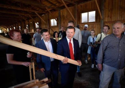 Ляшко вывозит украинскую древесину в ЕС