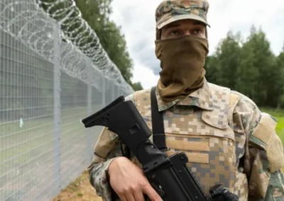 В Латвии объявили срочную мобилизацию в погранвойска из-за «гибридной угрозы» на границе с Белоруссией