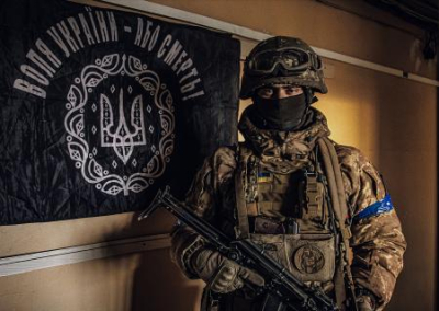 Украинские морпехи в Мариуполе просят народ их помянуть — власть их уже списала