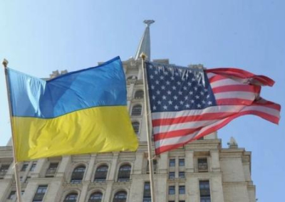 Кулеба надеется, что Америка примет Украину в «клуб избранных» и будет давать $1 млрд в год