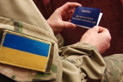 «Ты воевал у меня на родине – ты не подходишь нам на работу»: директор киевского магазина отказался трудоустроить ветерана АТО