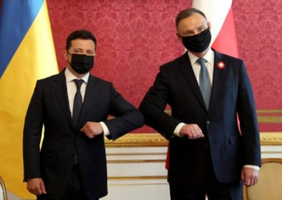 Политическая приманка: Дуда пообещал Зеленскому, что членство Украины в НАТО обсудят на саммите в июне