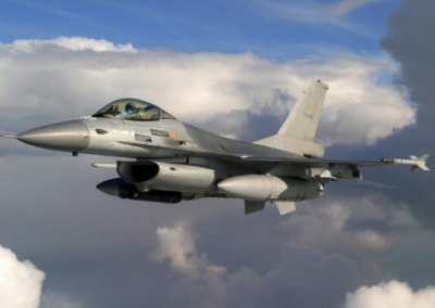 Поставленные на Украину самолёты F-16 будут сбиты за один месяц