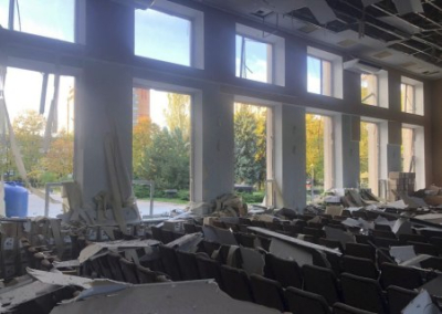 ВСУ обстреляли центр Донецка. Разрушена мэрия