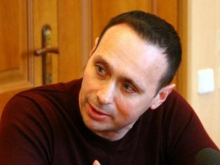 «Пройдёмся по всем»: «слуга народа», оскорбив журналистов, угрожает им Бакановым