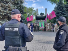 Организаторам митингов и «Бессмертного полка» на Украине грозят наказания