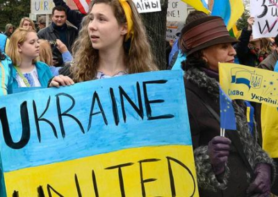 Фабрика не звёзд, но фейков: мужчины закончились, украинцы укрепляют армию женщинами